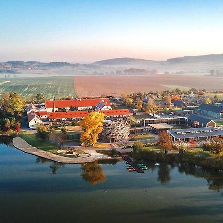 Resort Capi Hnizdo Olbramovice  Luaran gambar