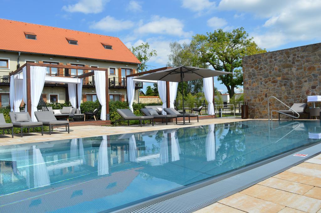 Resort Capi Hnizdo Olbramovice  Luaran gambar